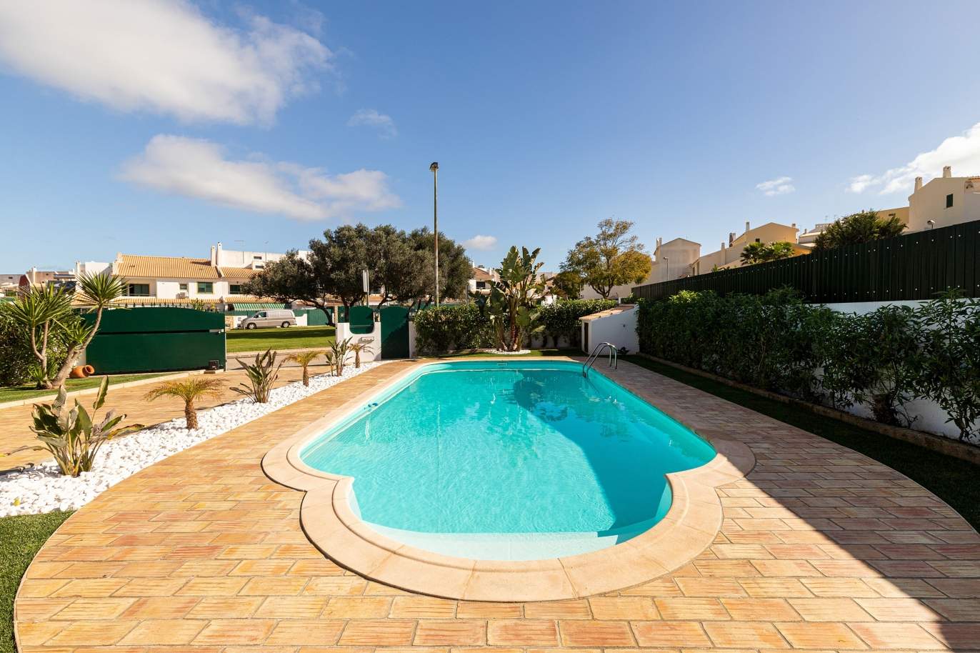 4 Bedroom Villa, renovated with swimming pool, Albufeira _162571