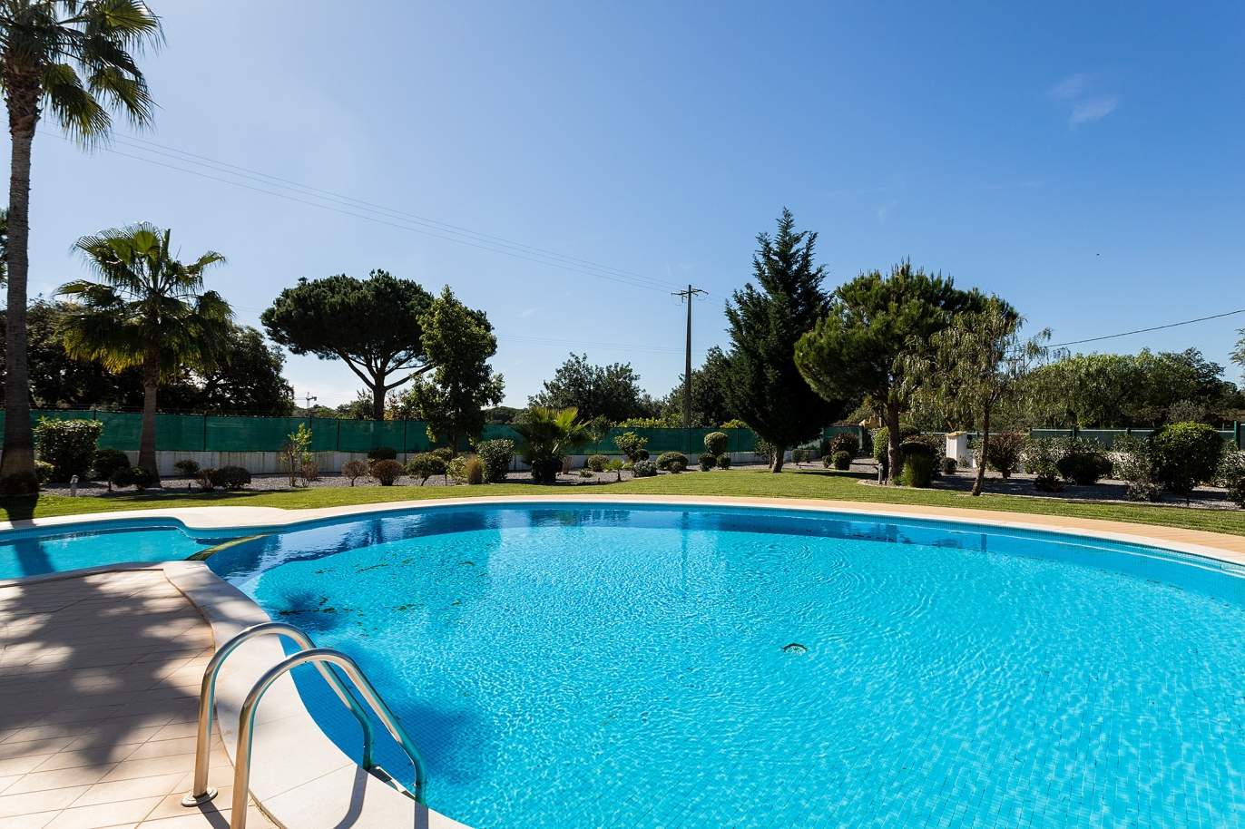 Villa jumelée, V3, avec piscine, Almancil, Algarve_162597