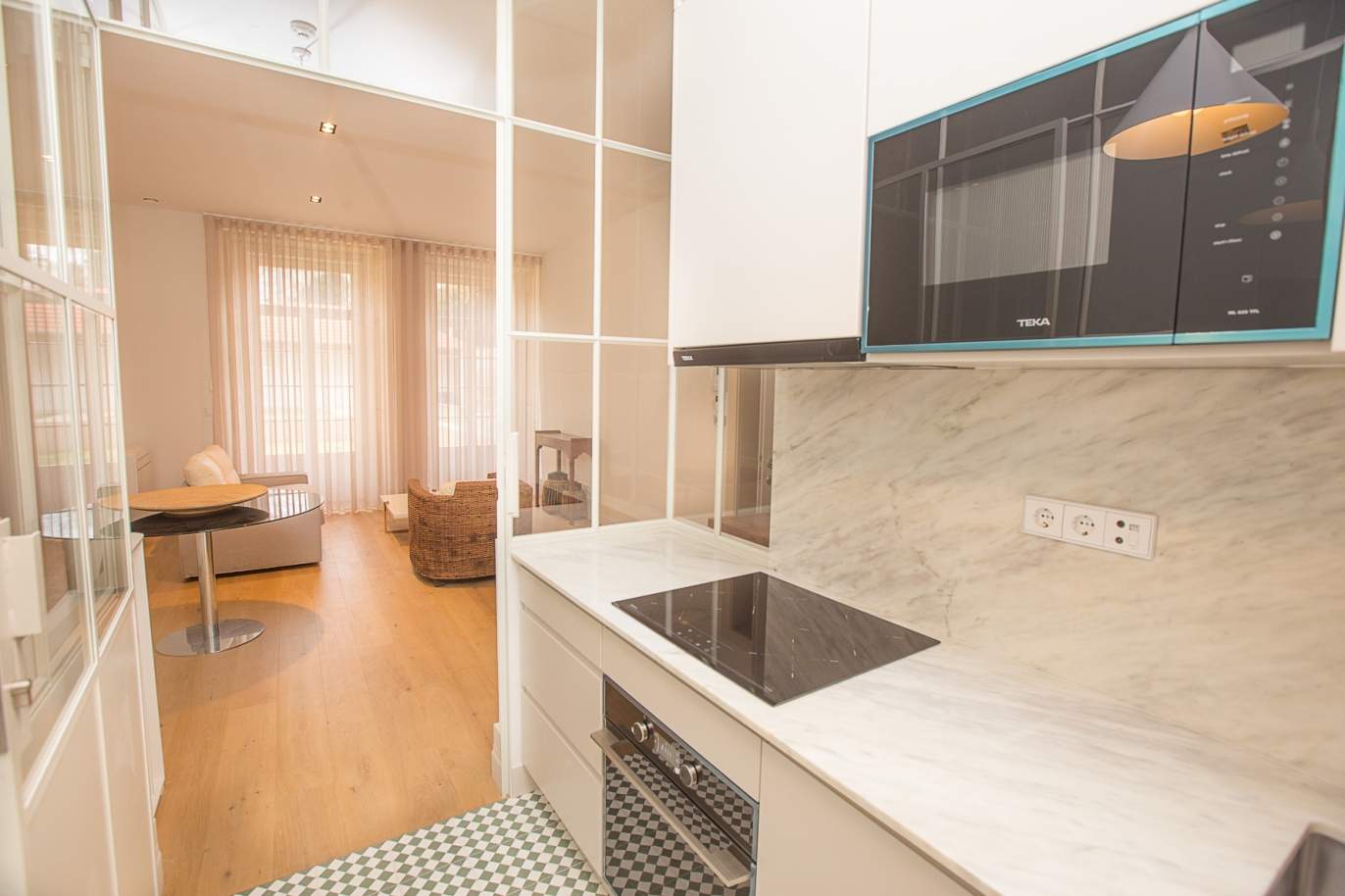 Verkauf einer neuen Duplex-Wohnung mit Patio, in Vila Nova de Gaia, Porto, Portugal_163470