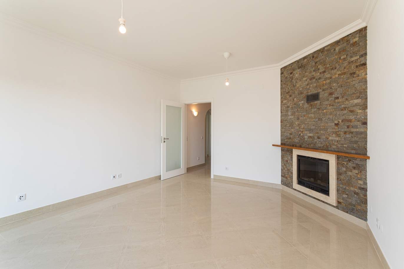 Novo Apartamento T2, Centro de Almancil, Algarve_164045