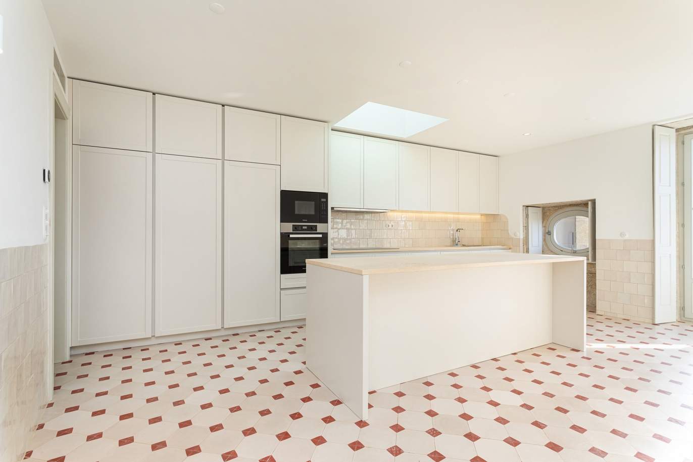 Venda apartamento duplex novo, empreendimento de luxo, Cedofeita, Porto_165737