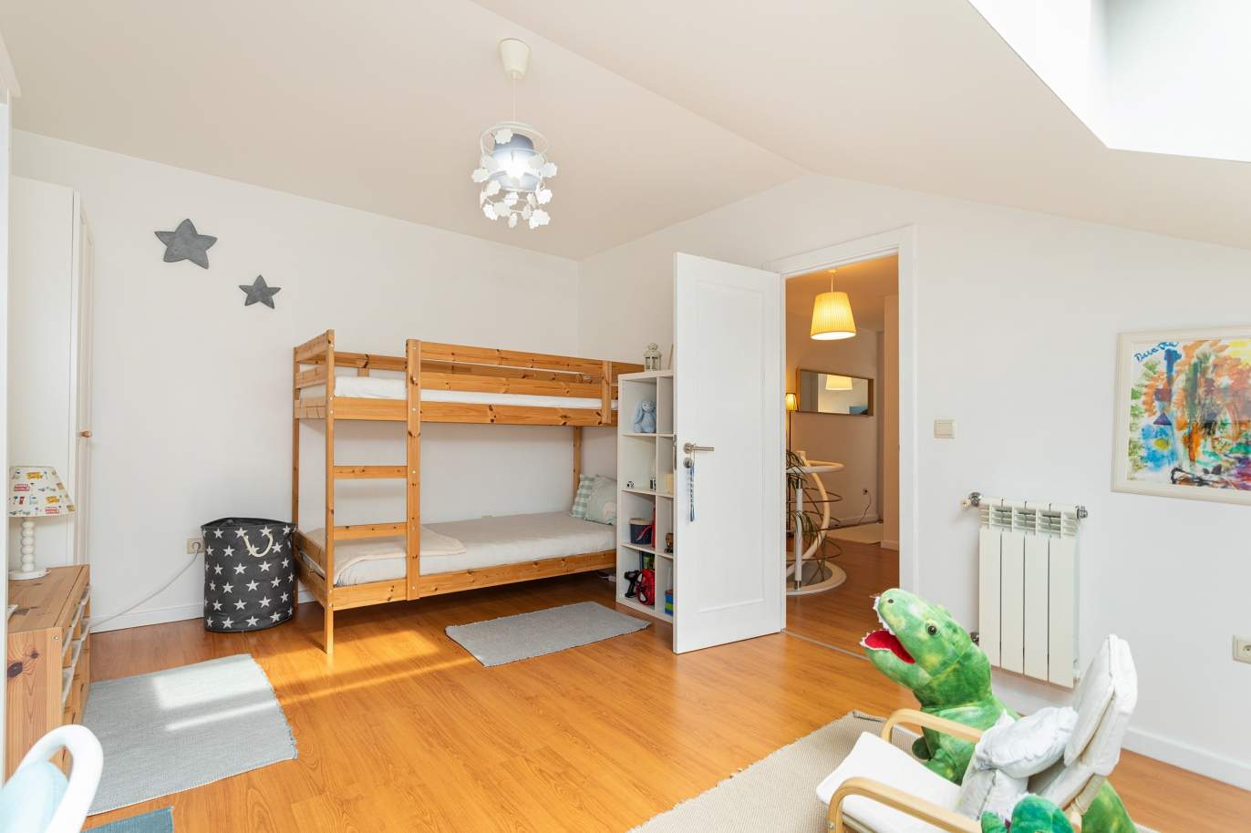 Penthouse with attic, for sale, in Custóias, Matosinhos, Portugal_166272