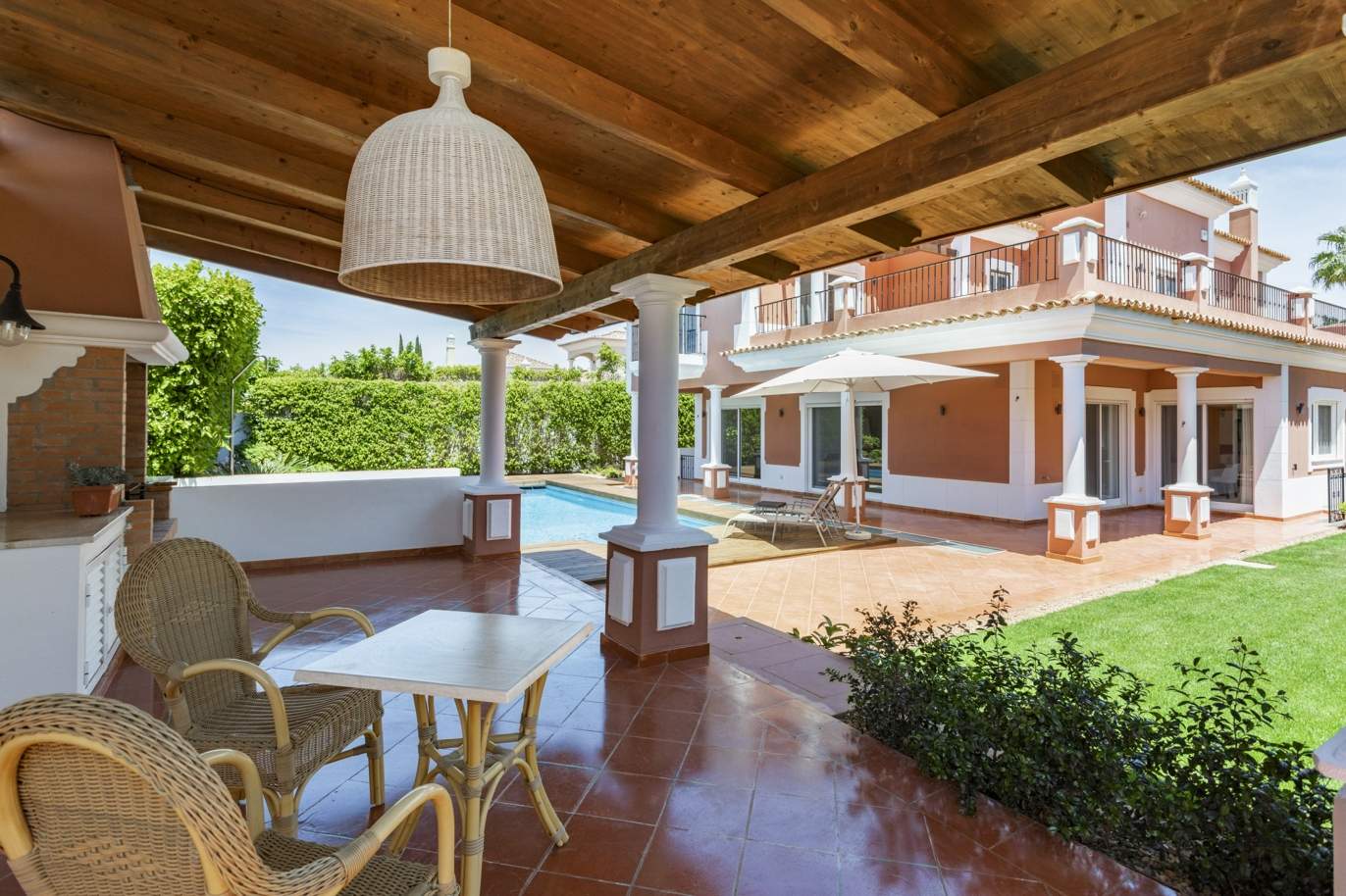 5 Schlafzimmer Villa mit Schwimmbad, Almancil, Algarve_171643