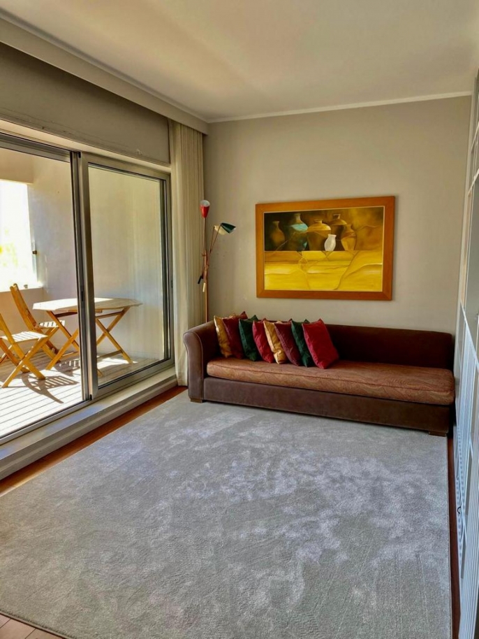Apartamento T4+1 com varanda, para venda, na Foz do Douro_171686