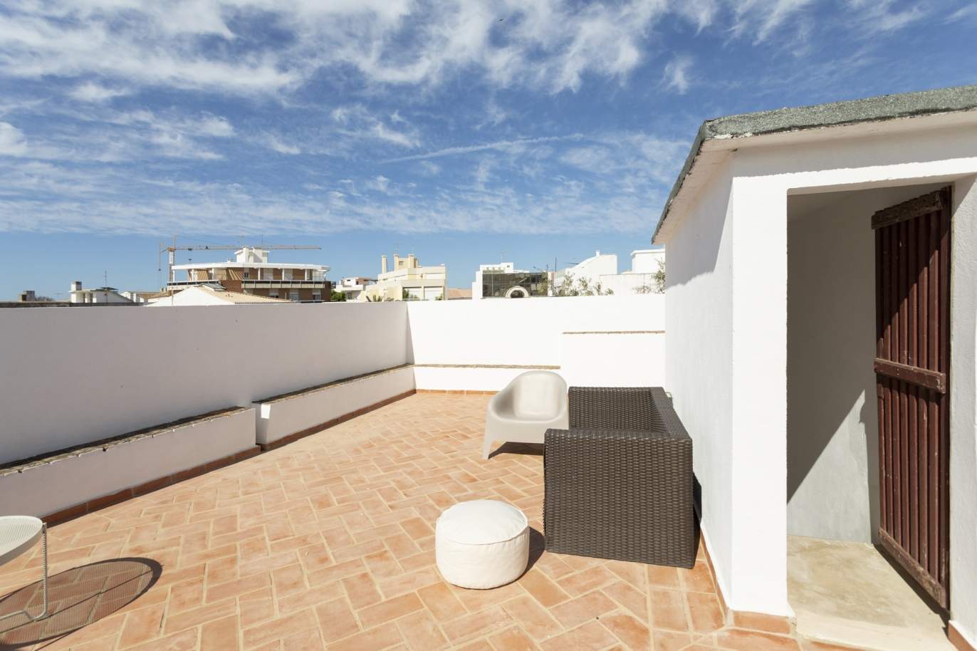 Bâtiment avec 2 appartements dans le centre de Faro, Algarve_172249