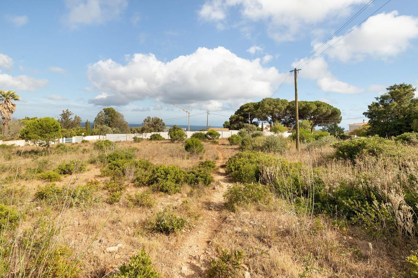 Plot of land, with possibility of construction, Praia da Luz, Algarve_172814
