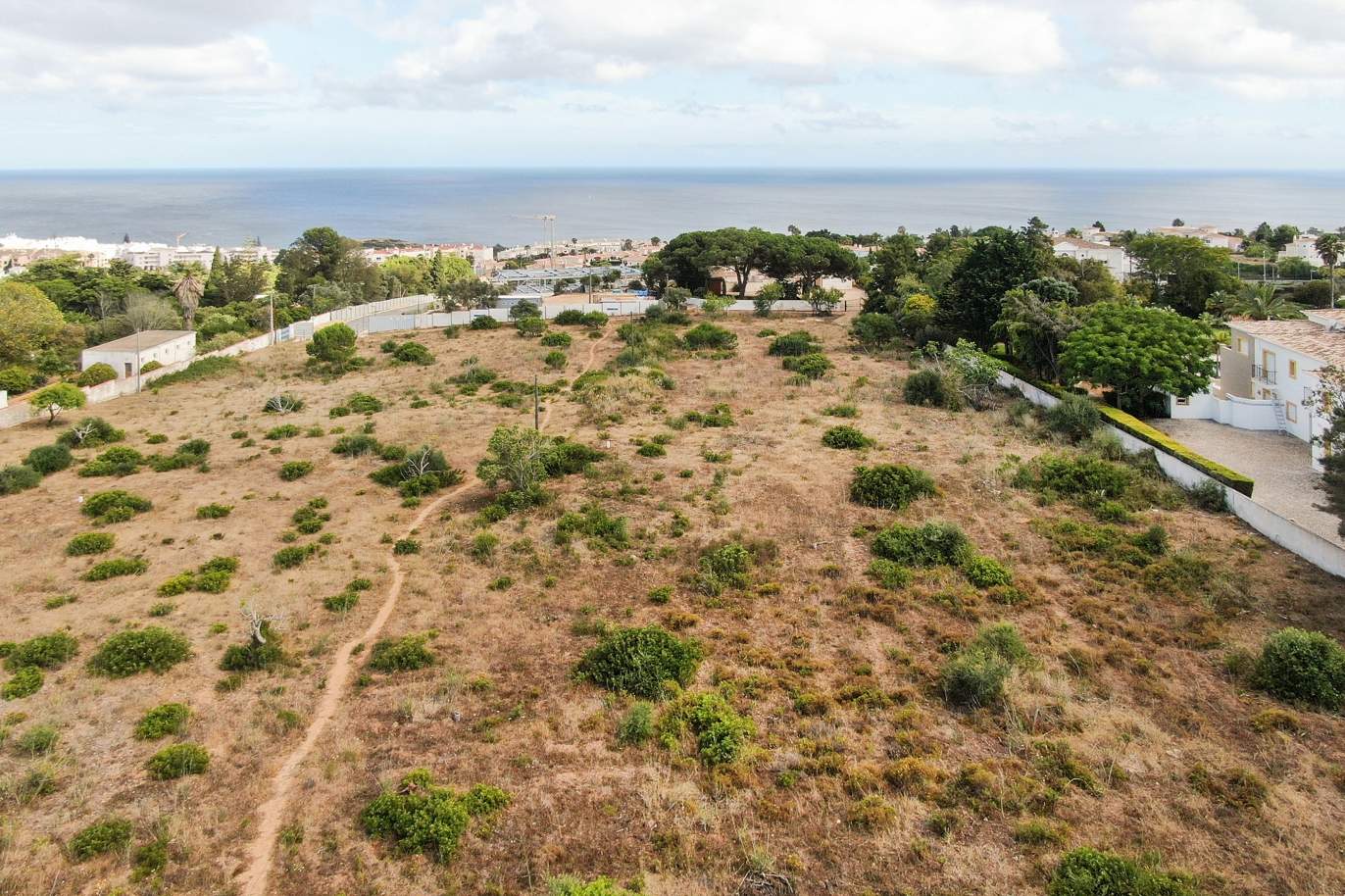 Plot of land, with possibility of construction, Praia da Luz, Algarve_172831