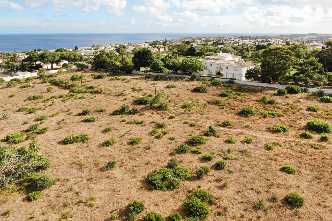 Plot of land, with possibility of construction, Praia da Luz, Algarve_172833