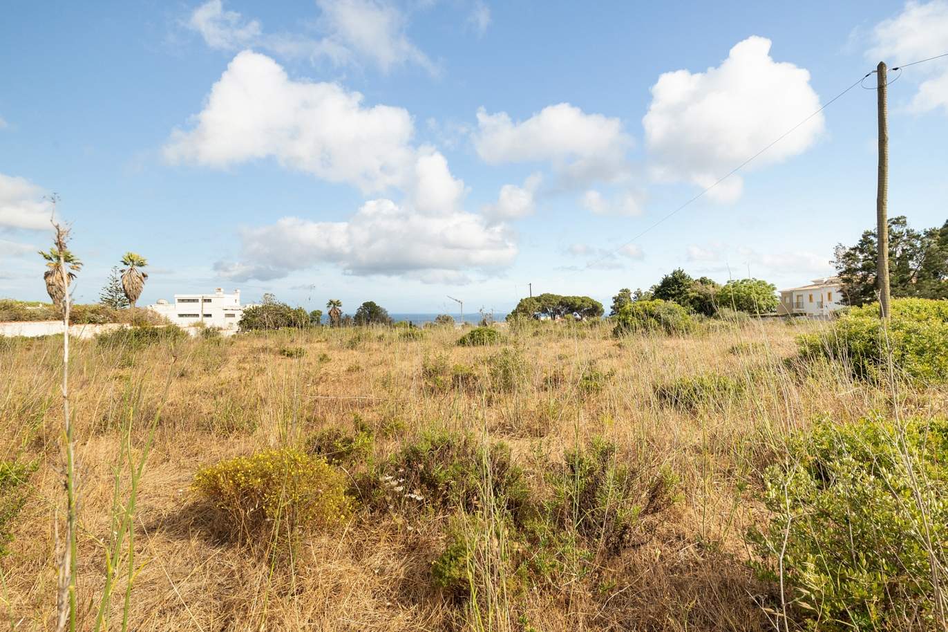 Plot of land, with possibility of construction, Praia da Luz, Algarve_172852