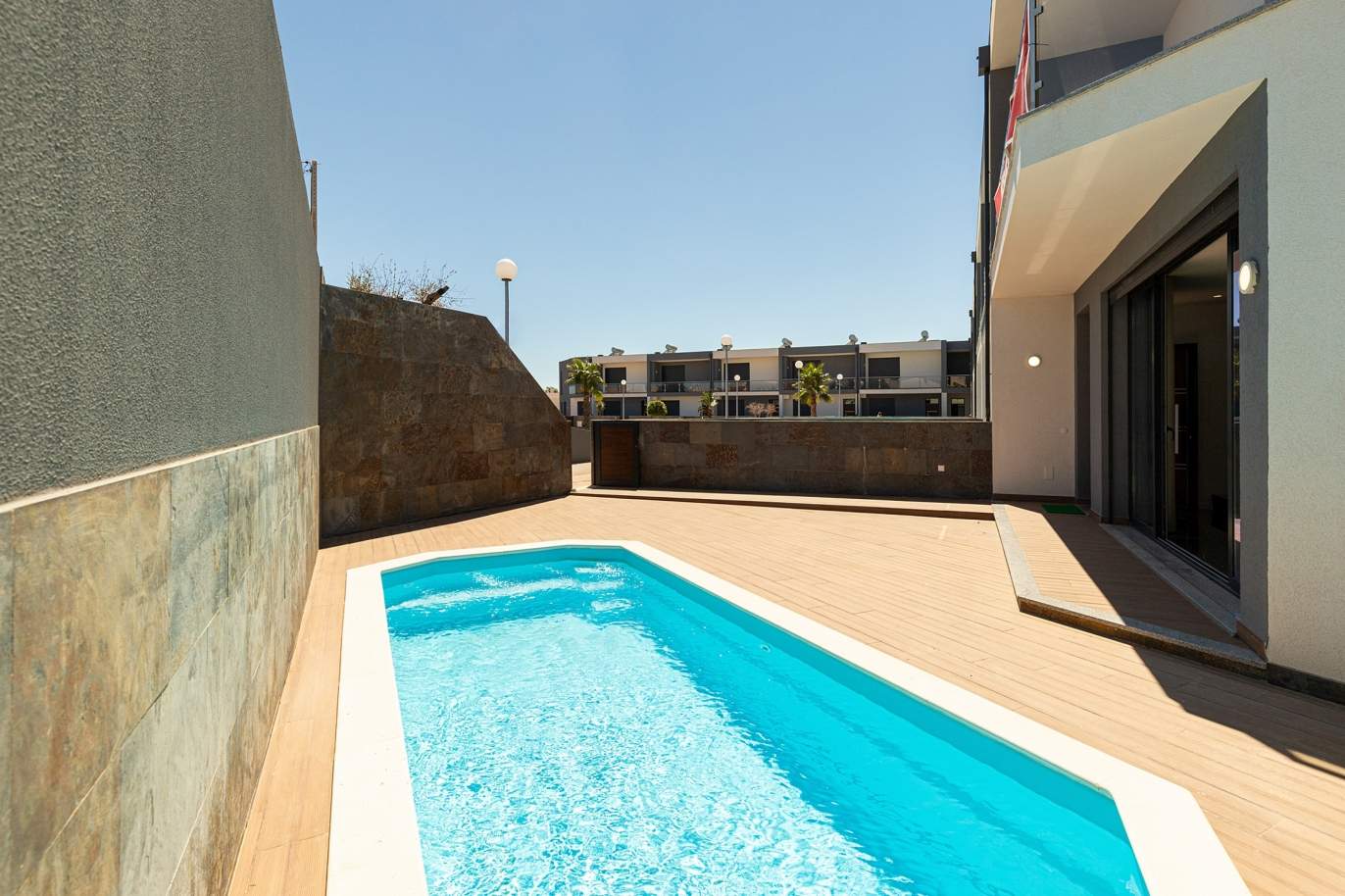 Neue Villa mit Pool zu verkaufen in Albufeira, Algarve, Portugal_173939