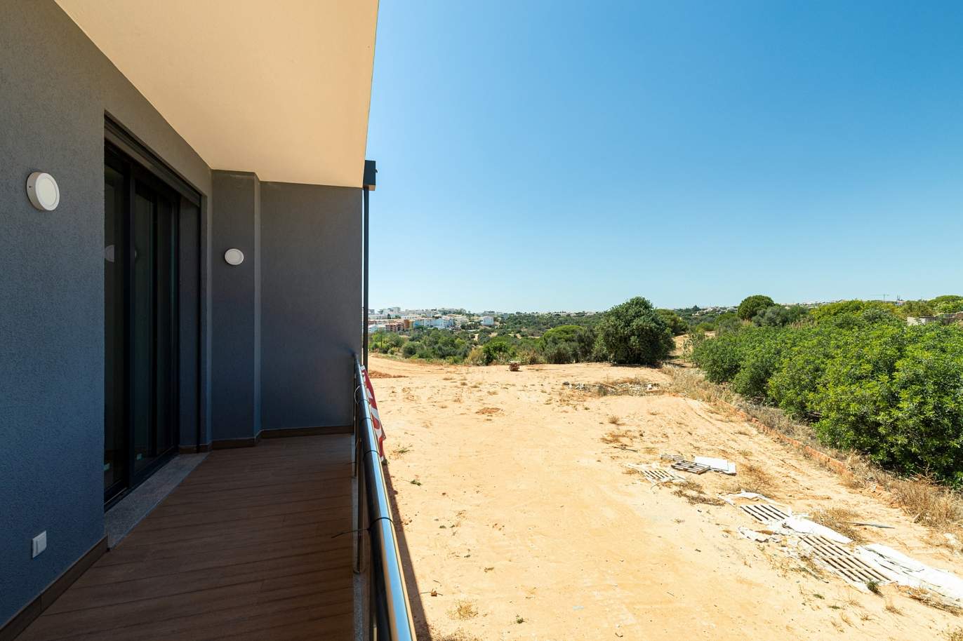Neue Villa mit Pool zu verkaufen in Albufeira, Algarve, Portugal_173941