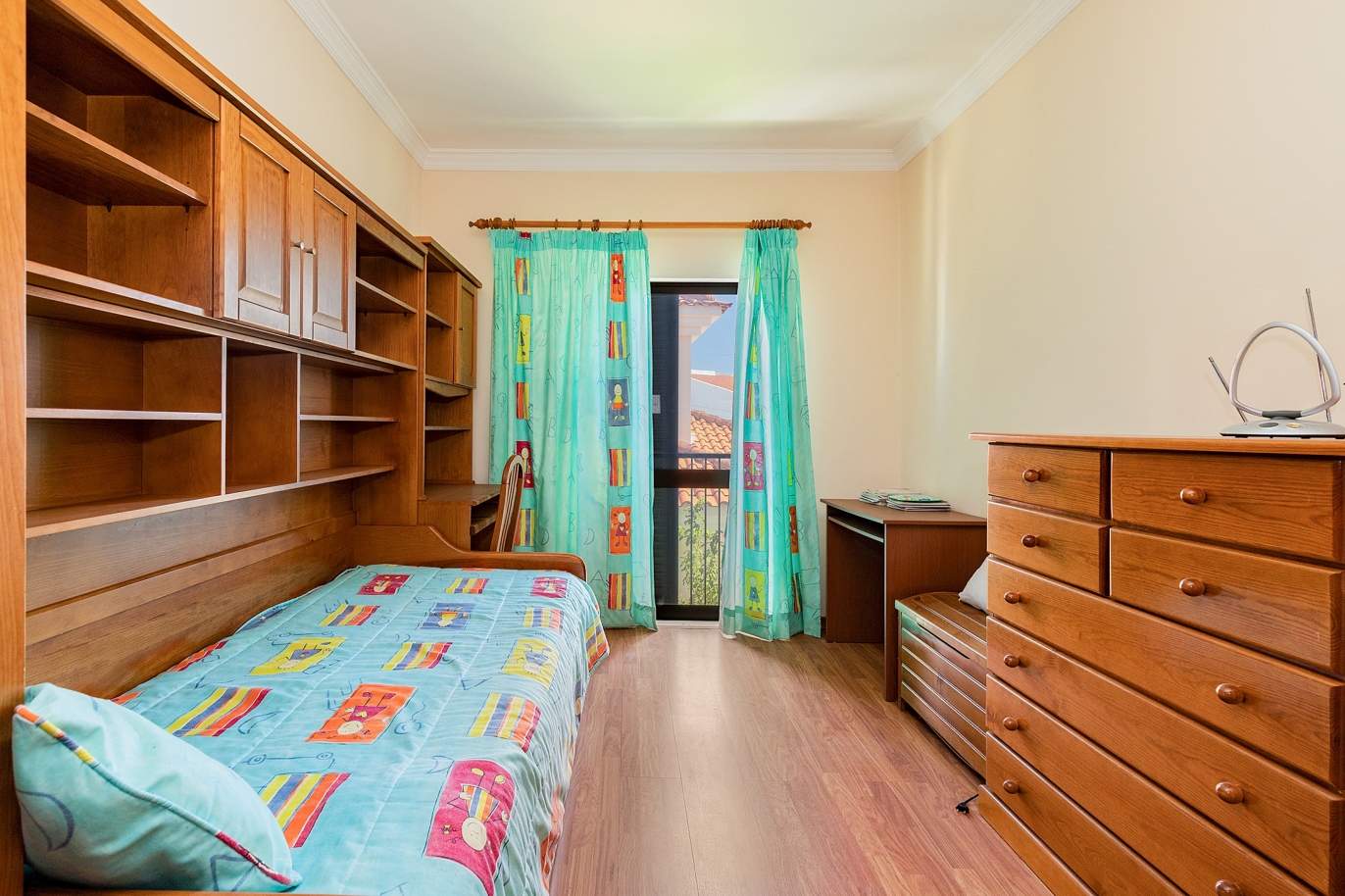 4+1-Schlafzimmer-Villa, nahe dem Zentrum von Loulé, Algarve_174601