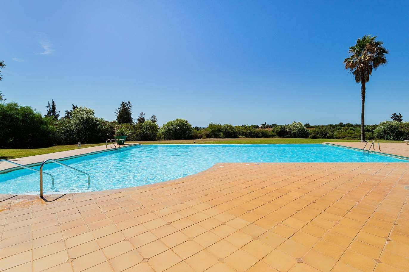1 Schlafzimmer Wohnung mit Pool und Gartenblick, Moncarapcho, Algarve_174874