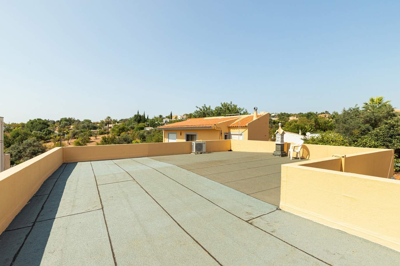 Immobilie mit großem Grundstück und 2 Villen, Almancil, Algarve_174916