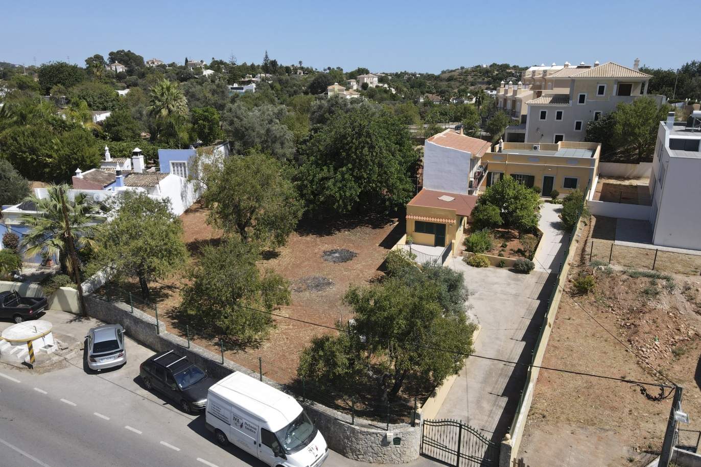 Property with large plot and 2 villas, Almancil, Algarve_176480