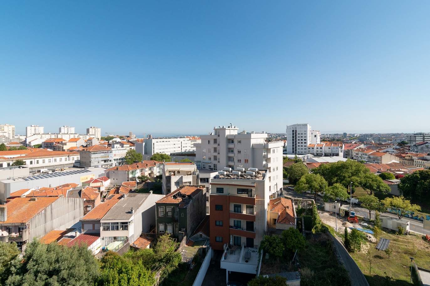Apartment with balcony, for sale, in Boavista, Porto, Portugal_177605