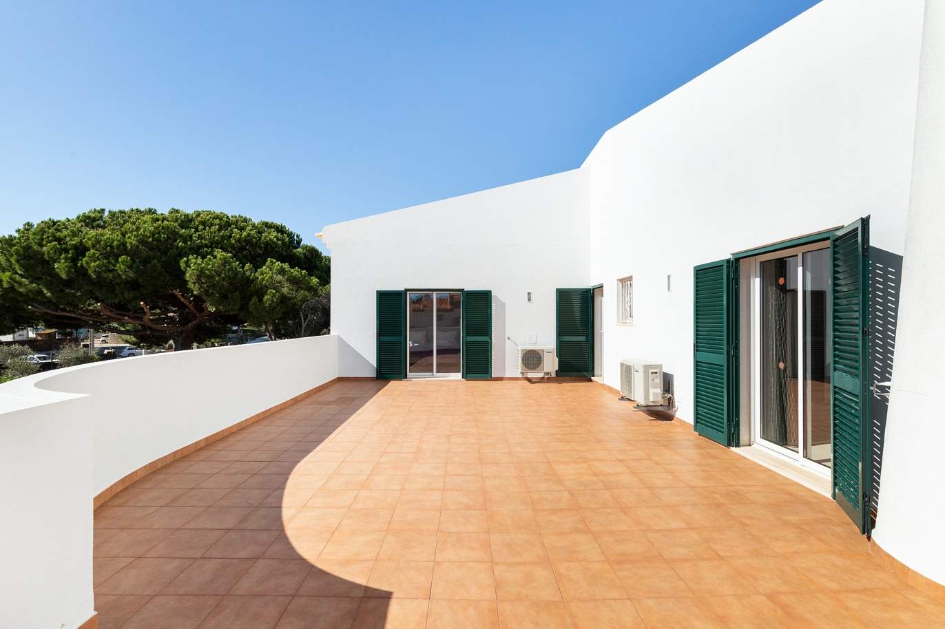 Villa de 4 chambres, avec piscine et jardin, Albufeira, Algarve_180582