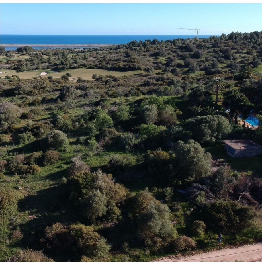Plot of land for construction, with partial sea view, Lagos, Algarve_181906