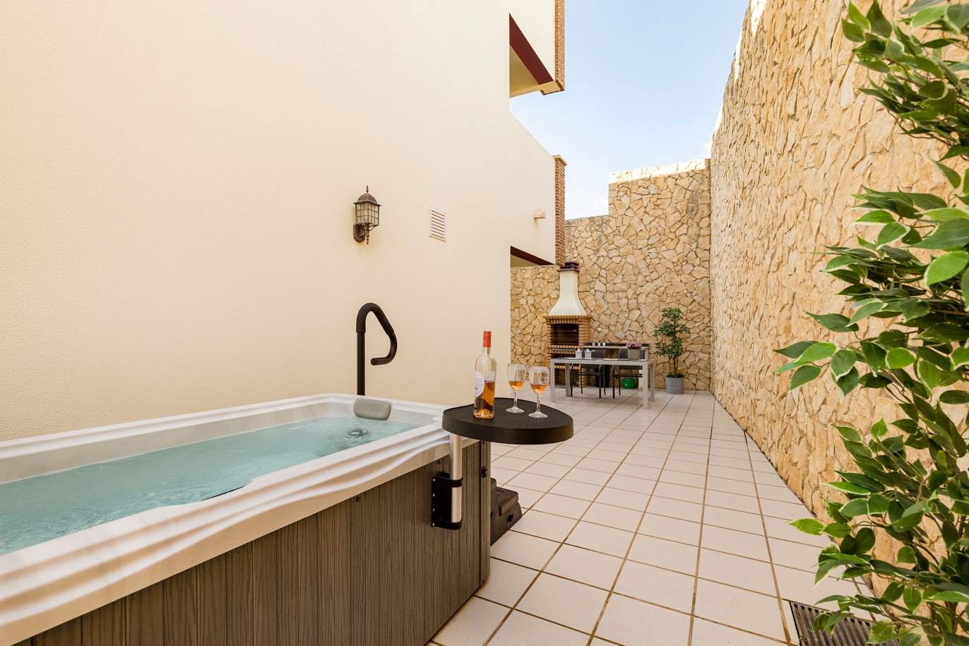Apartamento T2, com terraço e jacuzzi, Ferragudo, Algarve_183077
