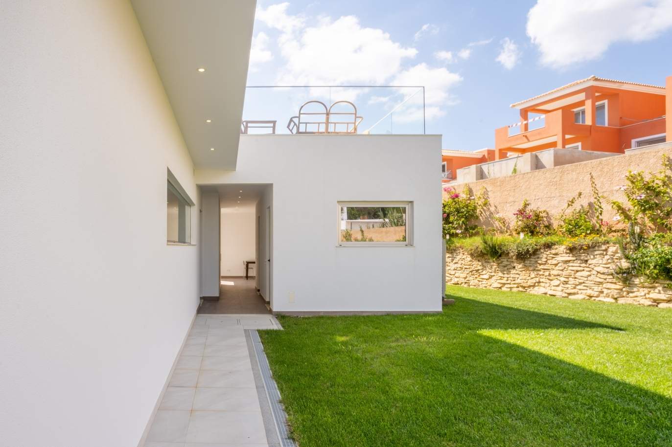Nueva casa moderna, frente al mar, Praia da Luz, Algarve_183377