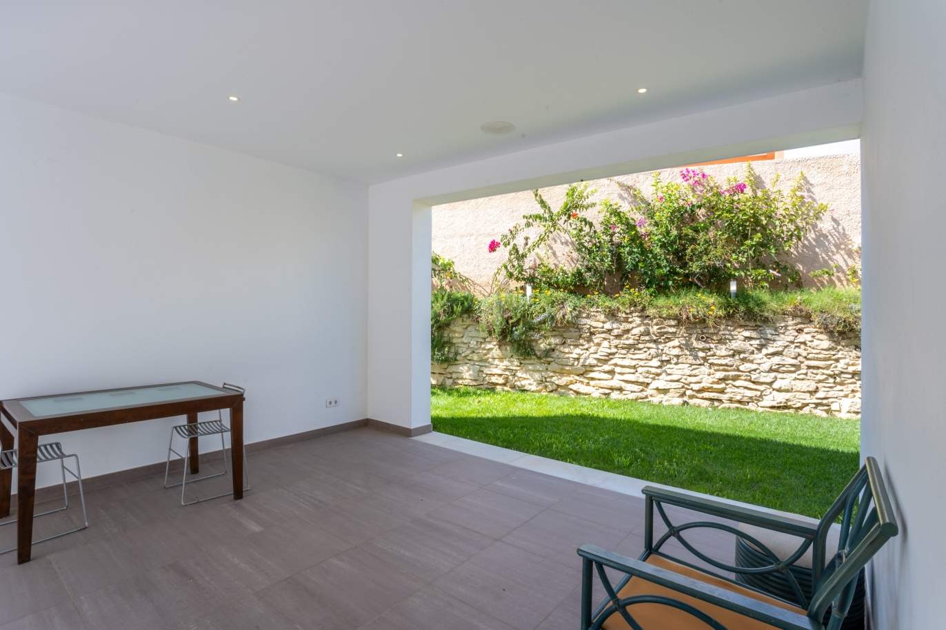 Nouvelle villa moderne, front de mer, Praia da Luz, Algarve_183379