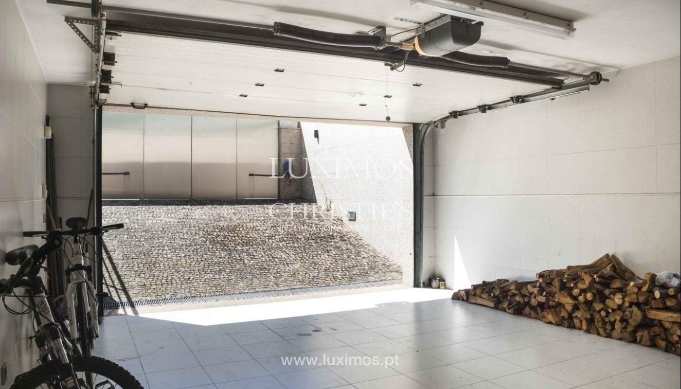 Contemporary house for sale with terrace, close to golf, Porto, Portugal_18441