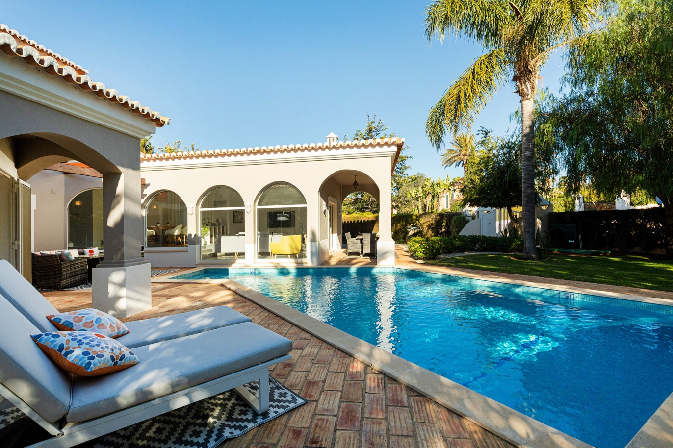Villa mit Pool, im Golf Resort, Lagoa, Algarve_184481