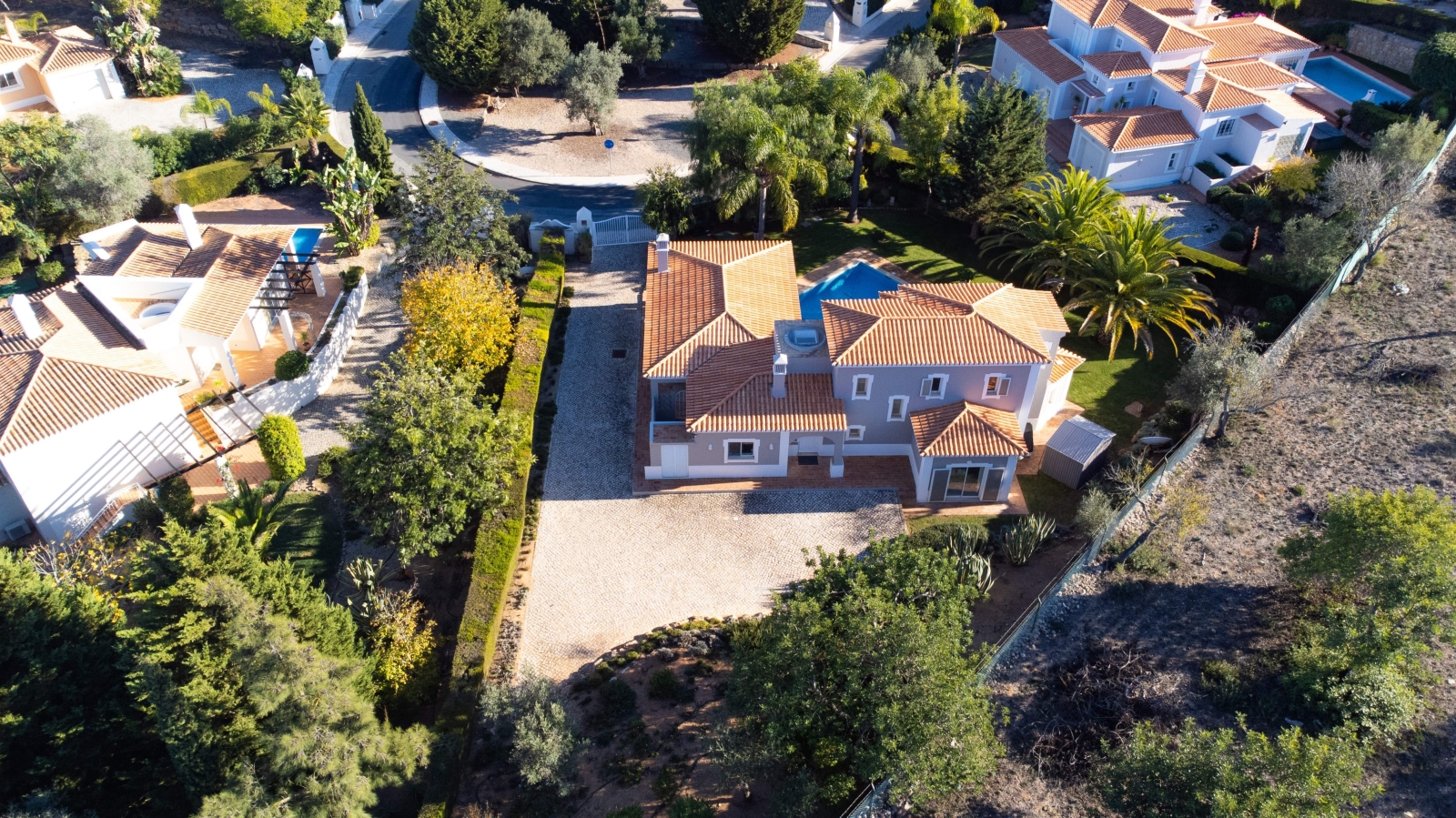 Casa con piscina, en Golf Resort, Lagoa, Algarve_184489