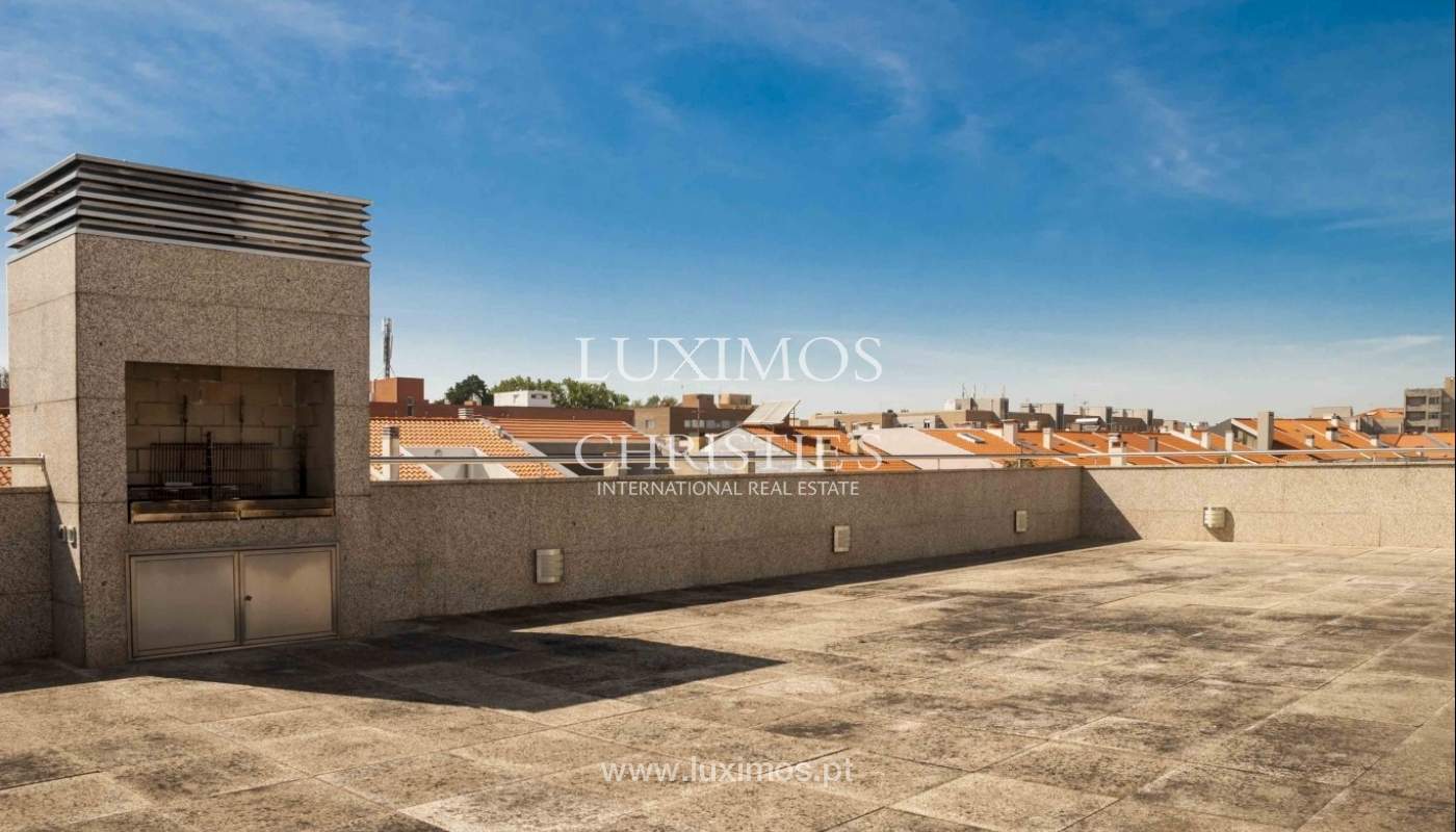 Contemporary house for sale with terrace, close to golf, Porto, Portugal_18470