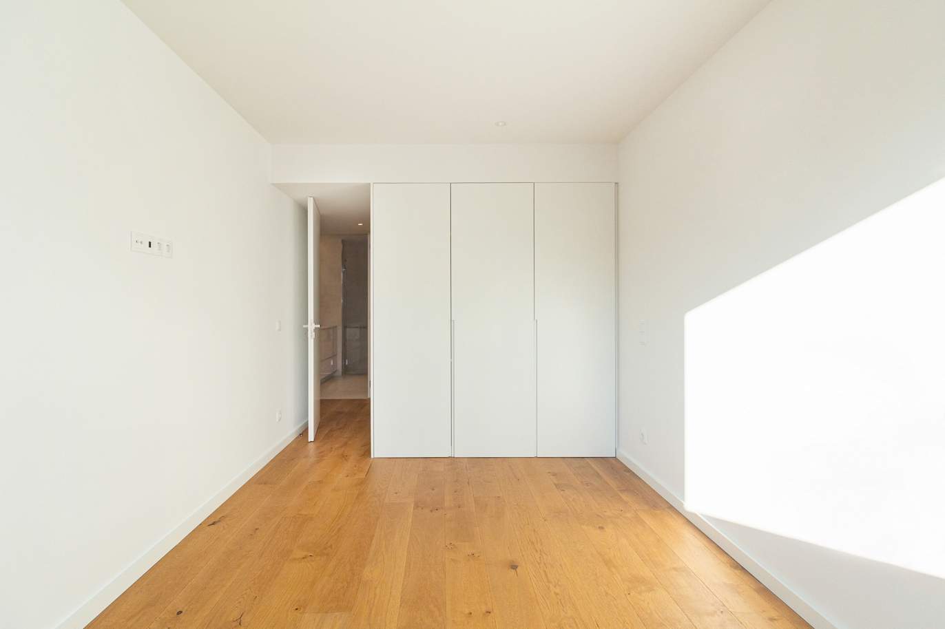 Neue Luxuswohnung zu verkaufen, im Zentrum von Vila Nova de Gaia, Portugal_184761