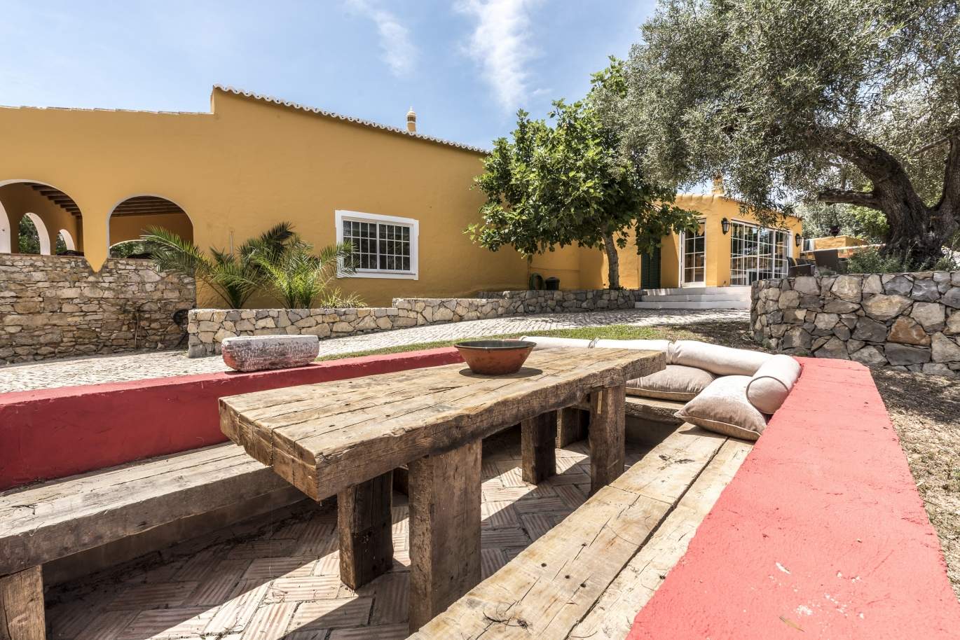Quinta com amplo jardim e piscina, Almancil, Algarve_185420
