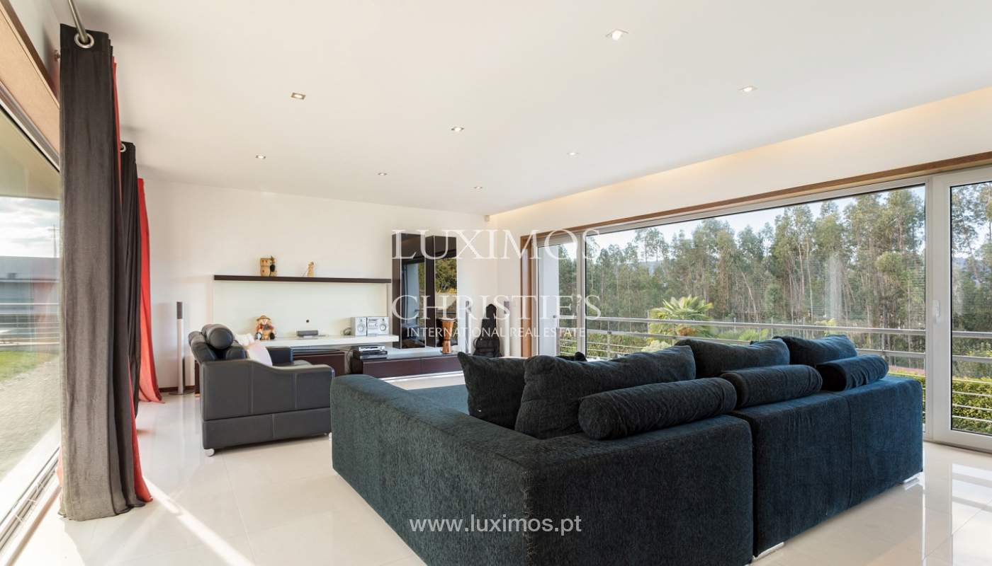 4 Bedroom Villa/Townhouse's Image 14