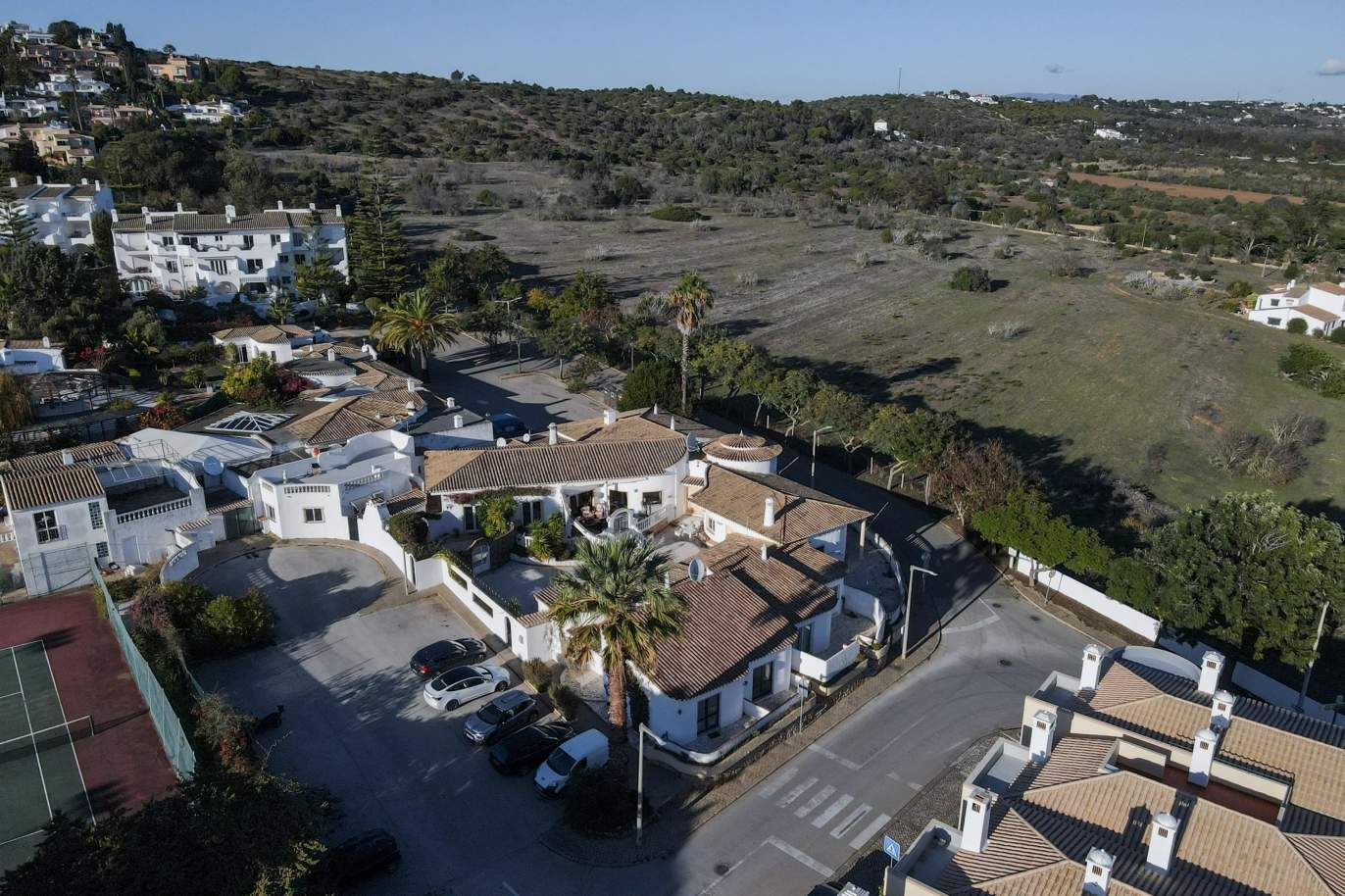 Fantástica propriedade a poucos passos do areal, Praia da Luz, Algarve_185965