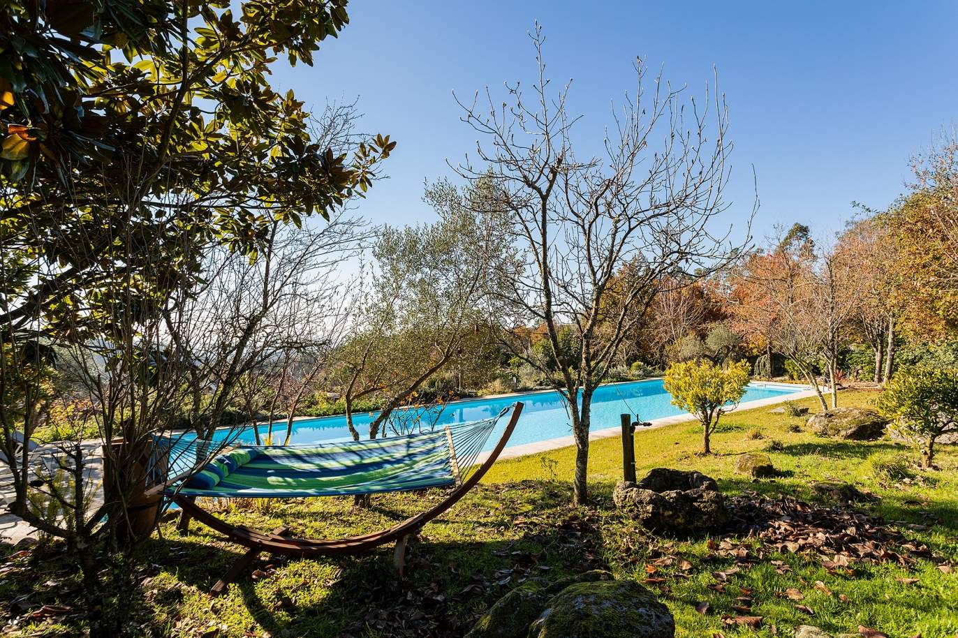Venta: Finca con casa de campo, piscina y jardín, en Guimarães, Norte de Portugal_188510