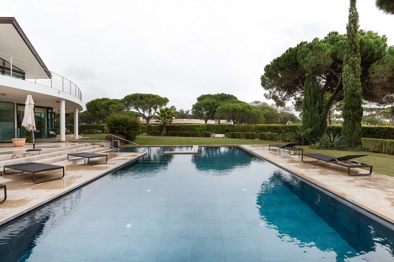 Villa de 7 dormitorios, con piscina, en Vilamoura, en venta - Algarve_188776