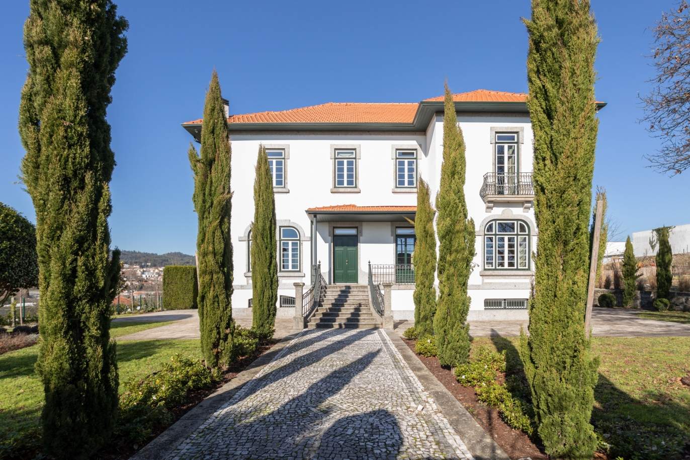 Luxury villa with gardens, for sale, in Paços de Ferreira, North of Portugal_189268