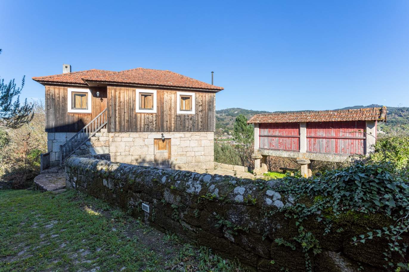Verkauf: Grundstück mit Pool und Garten, in der Douro-Region, Cinfães, Nordportugal_189871