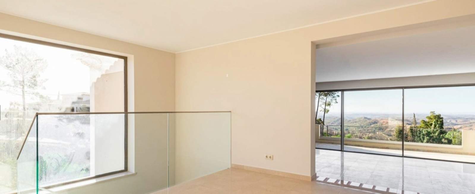 Casa de 4 dormitorios con piscina, de nueva construcción, en venta, Monchique, Algarve_191583