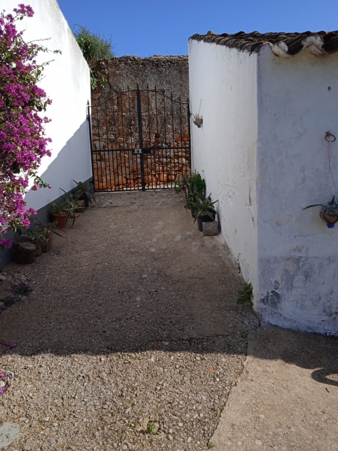 Villa mit 2 Schlafzimmern zu renovieren, in Tavira, Algarve_191876