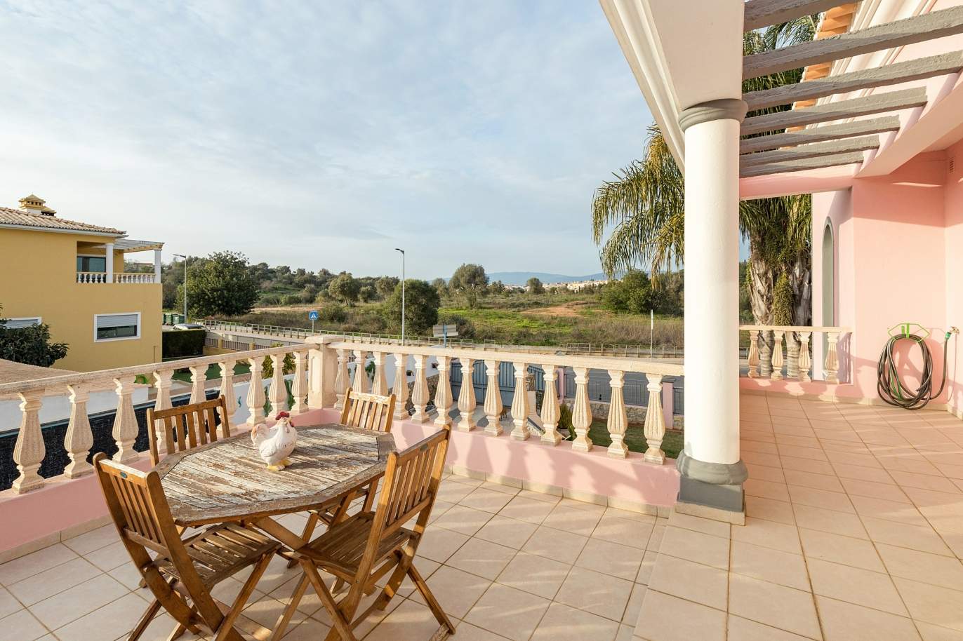 Villa de 3 dormitorios con piscina, en venta, en Ferragudo, Algarve_192189