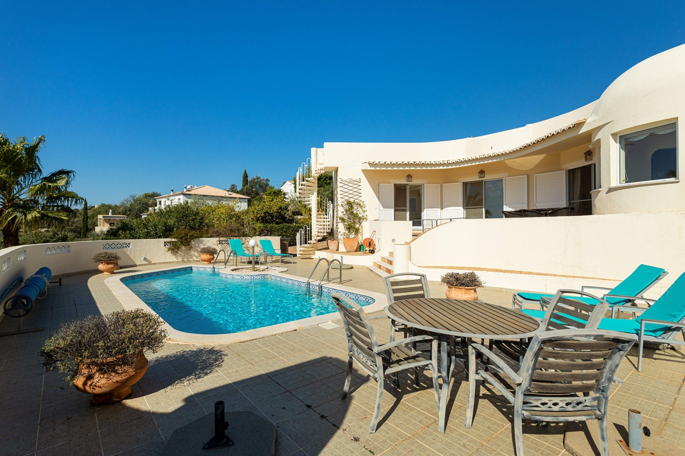Villa de 3 chambres avec piscine, à vendre à São Brás de Alportel - Algarve_192257