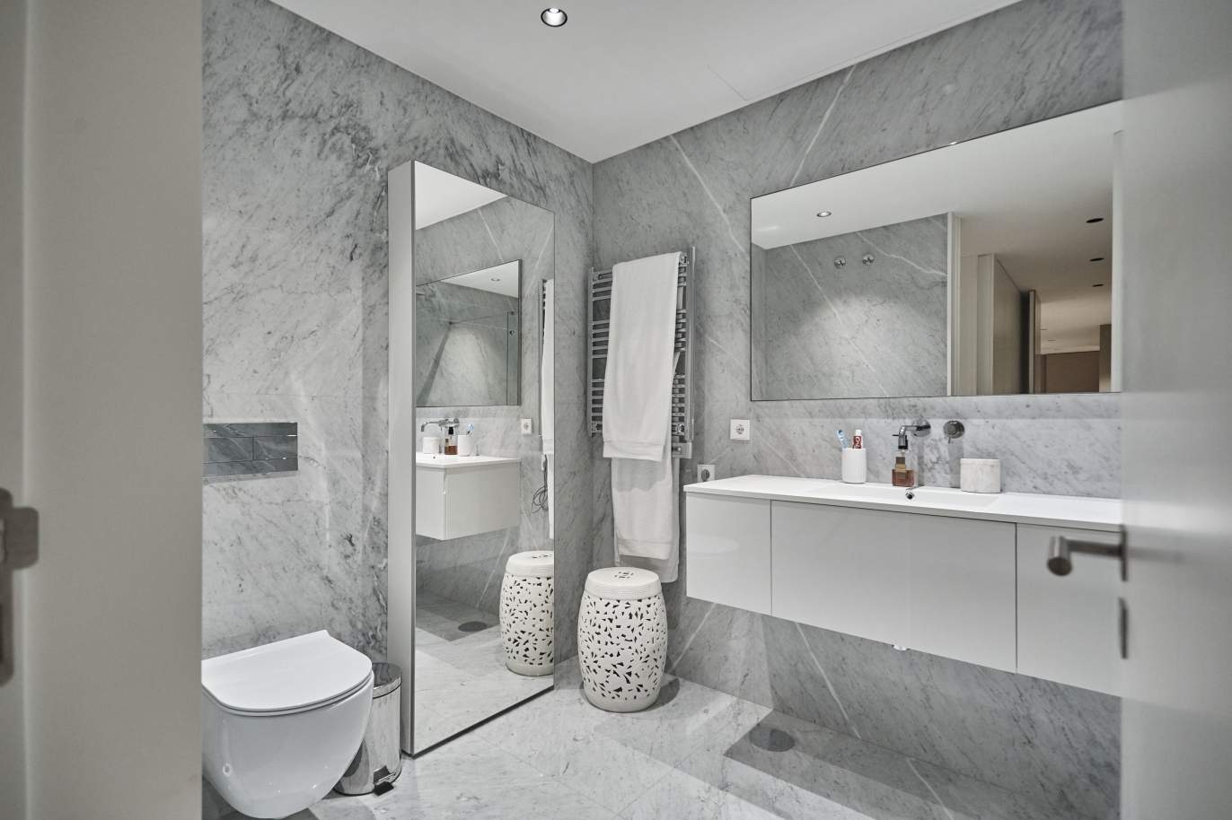 Venda: Apartamento de luxo com varanda, junto ao Parque da Cidade_192337