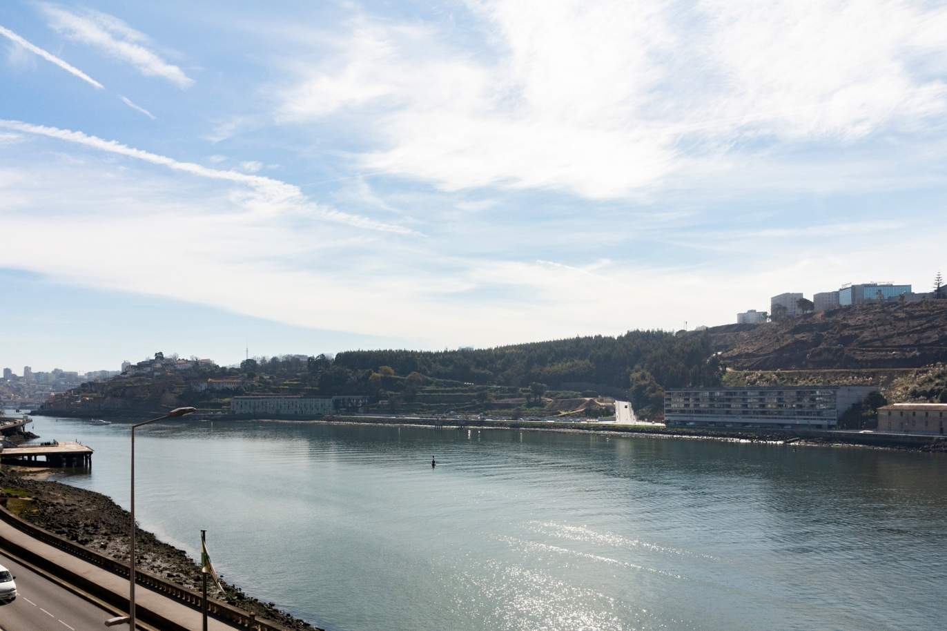 Selling: Apartment with balcony, by the river, in Lordelo do Ouro, Porto, Portugal_194168