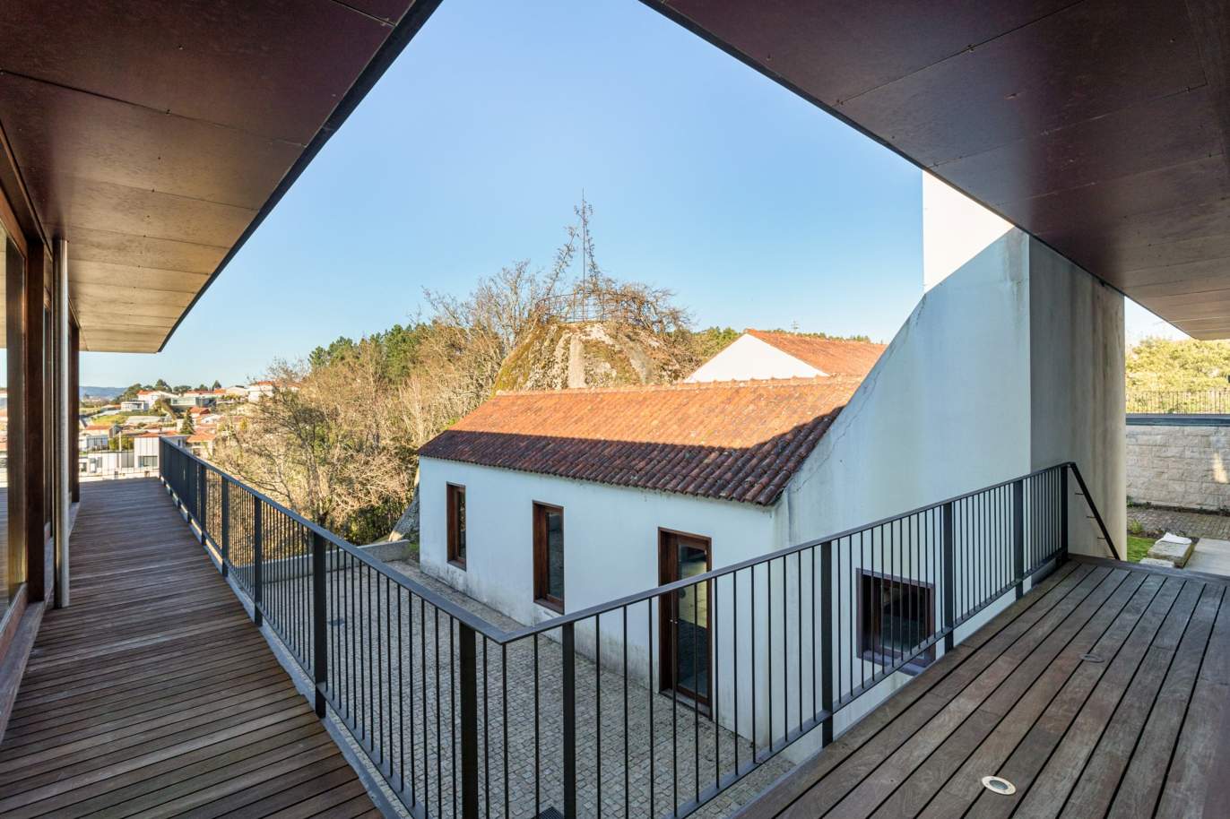 Contemporary farmhouse with mountain views, for sale, in Penafiel, North Portugal_194473