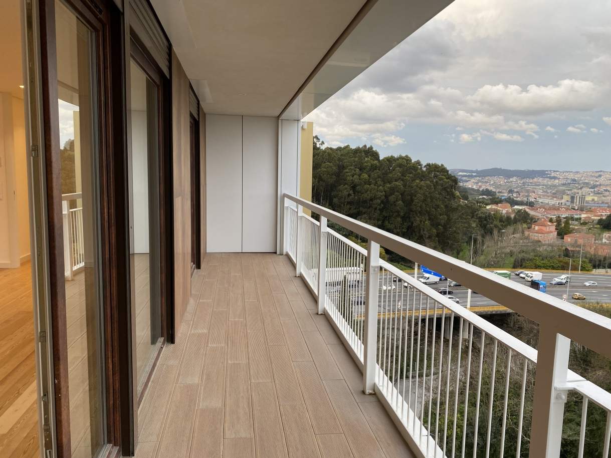 Nouveau duplex penthouse avec balcon, à vendre, à Antas, Porto, Portugal_194871