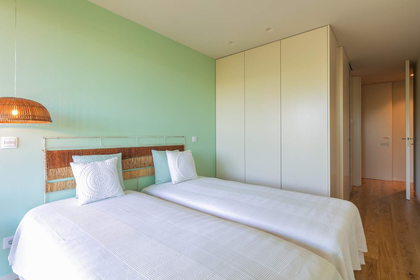 Se vende: piso de 2 dormitorios con balcón en condominio privado, V. N. Gaia, Oporto, Portugal_195822