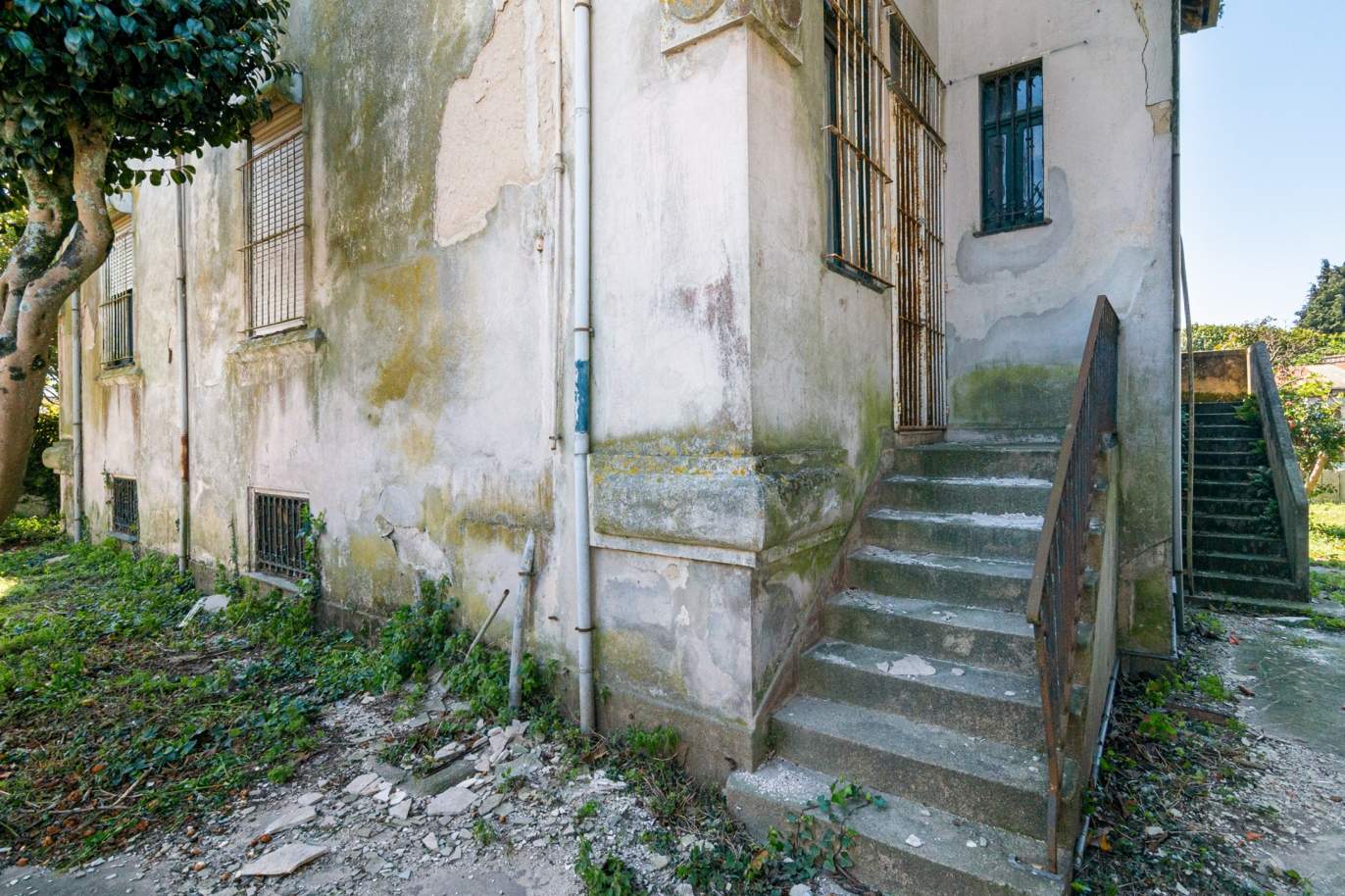 Zu verkaufen: Charmante Villa mit Garten, zu rehabilitieren, in V. N. Gaia, Porto, Portugal_196550