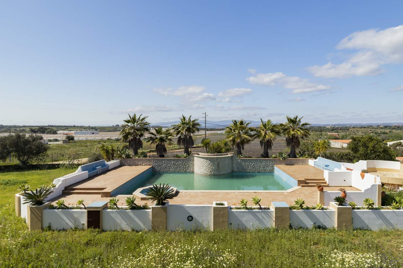 Geräumige Villa mit 5 Schlafzimmern mit großem Grundstück, Silves, Algarve_197034