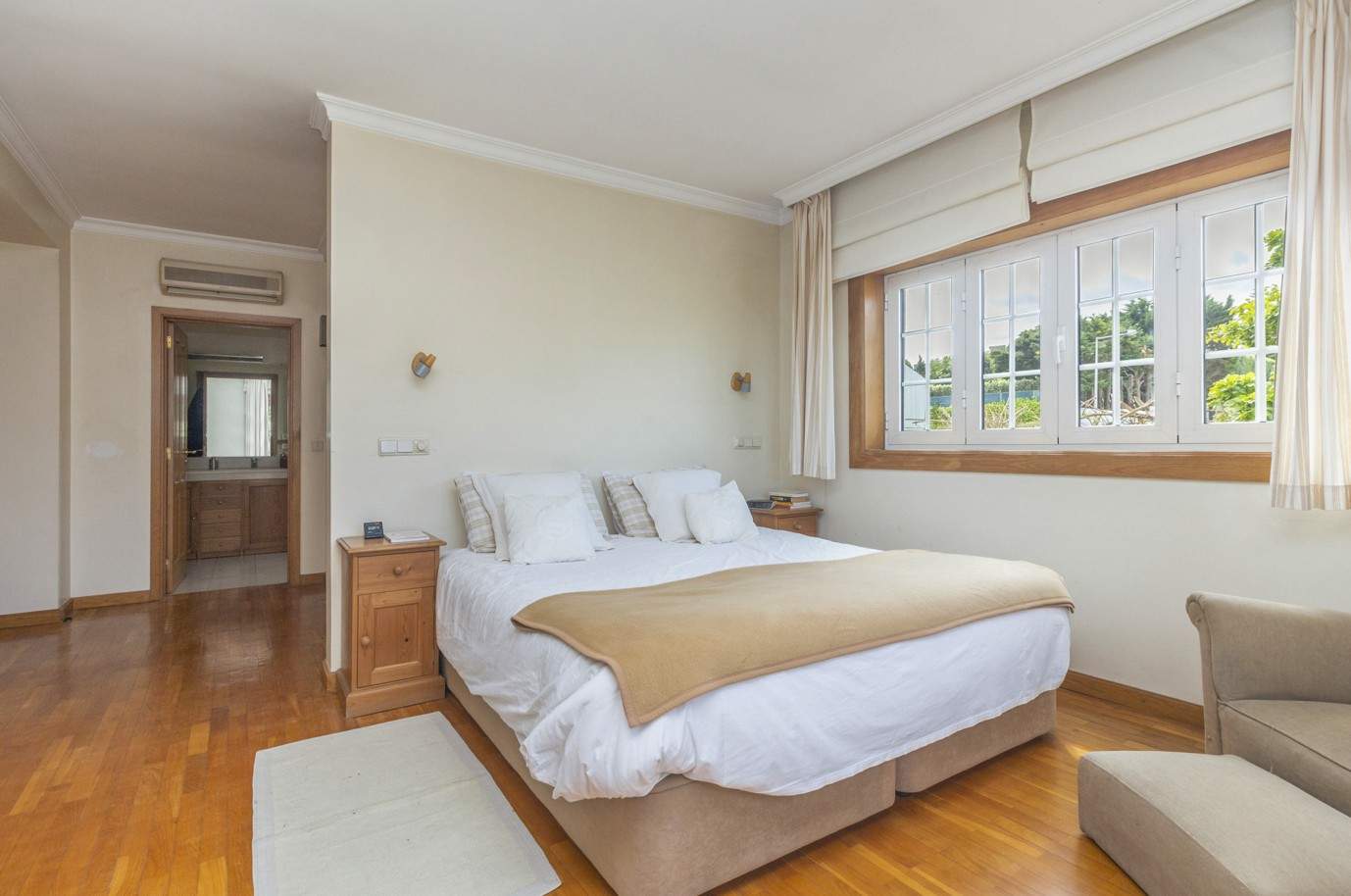 4+2 Schlafzimmer Villa mit Garten, zu verkaufen, in Foz do Douro, Porto, Portugal_197288