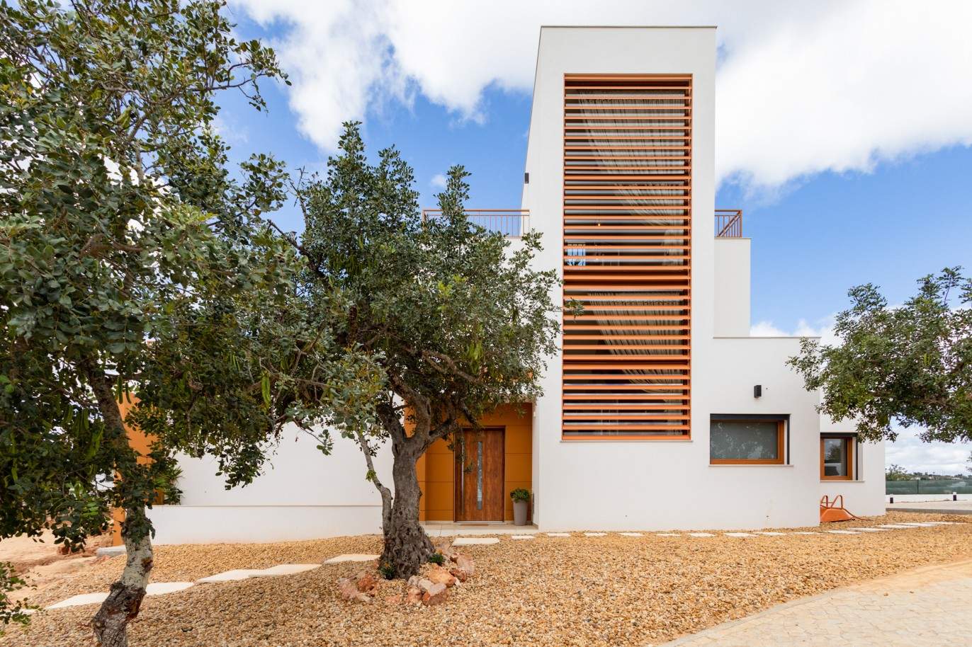 Contemporary 5 bedroom villa, Almancil, Algarve_197779